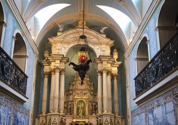 Biblioteca Jurary Magalhães JR.