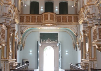 Biblioteca Jurary Magalhães JR.