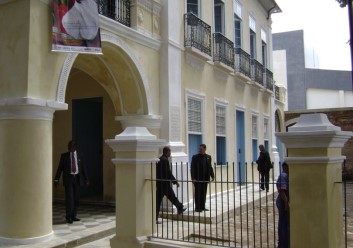 Biblioteca Jurary Magalhães JR.